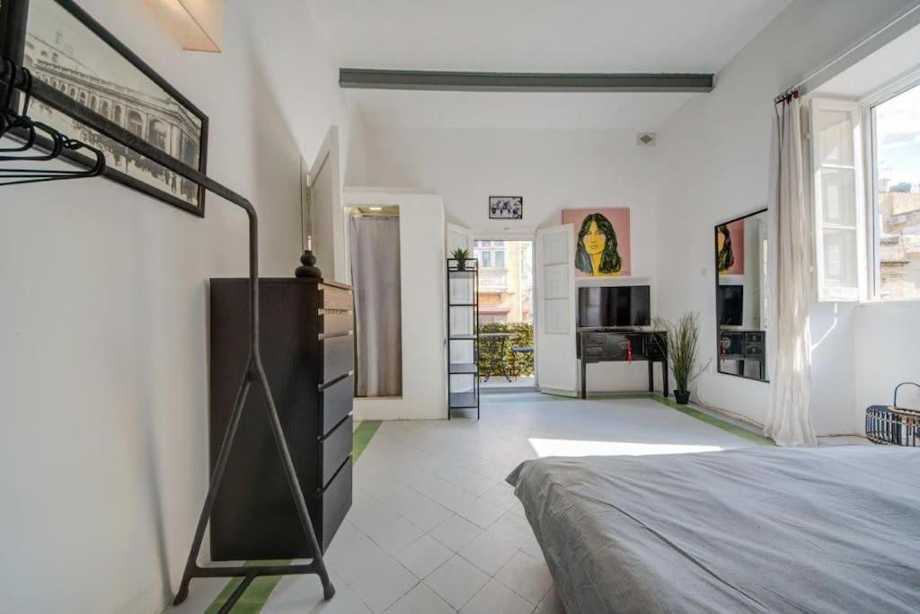 Traditional Maltese Town House In Floriana 외부 사진