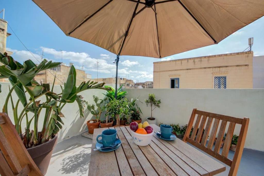 Traditional Maltese Town House In Floriana 외부 사진